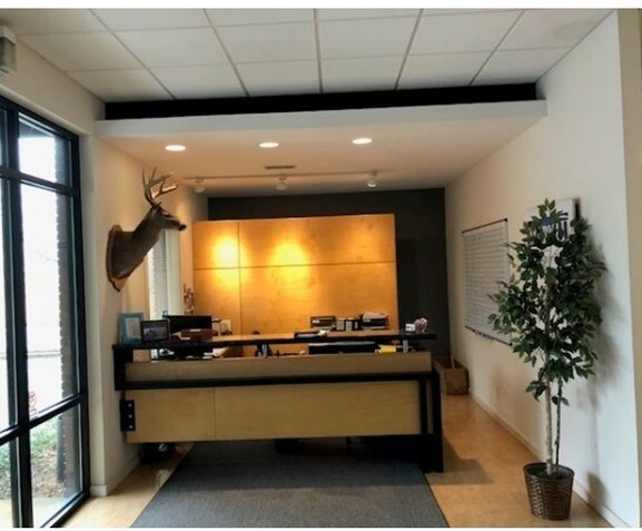 More Photos Of 170 Camelot Dr, Spartanburg Office For Lease