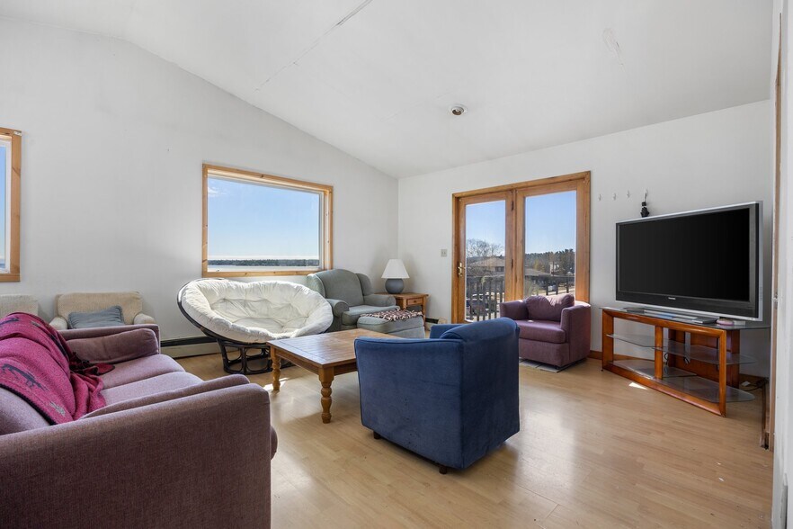 More Photos Of , Beaver Island General Retail For Sale