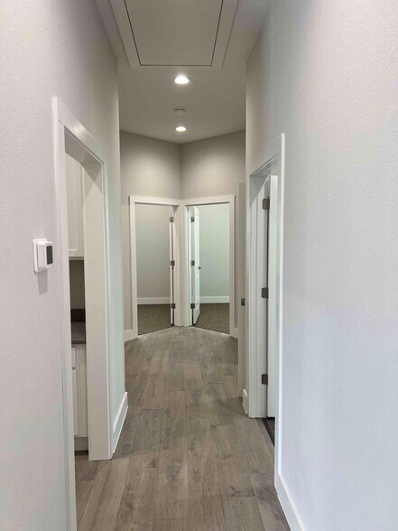 More Photos Of 2951 FM 1460, Georgetown Office For Sale