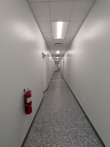 More Photos Of 16719 Balance Cv, Land O' Lakes Office For Sale