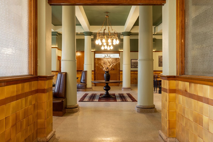 More Photos Of 4701 Marion St, Denver Office For Lease