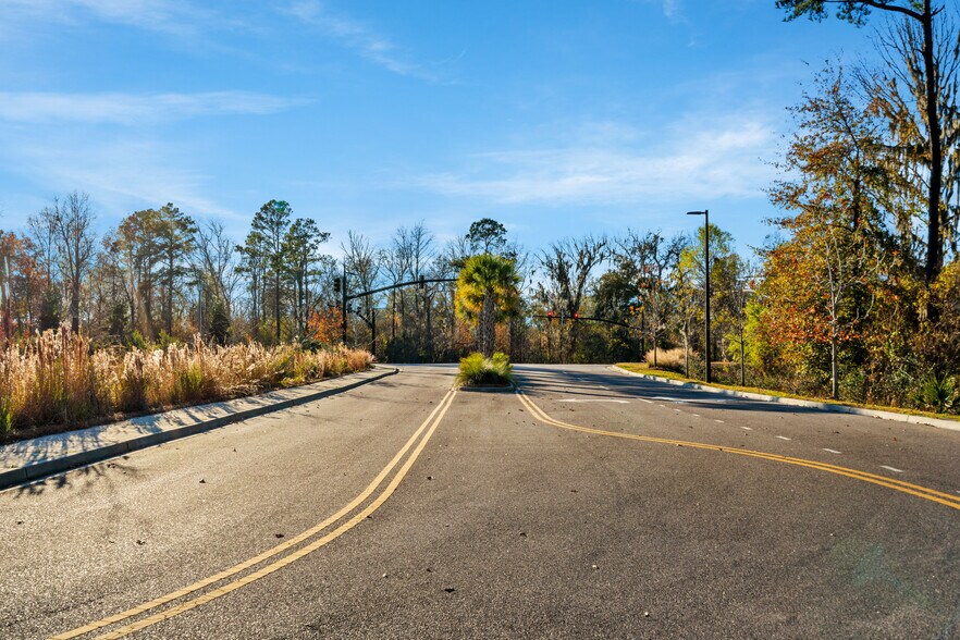 More Photos Of 3450 Ingleside Blvd, North Charleston Office For Lease