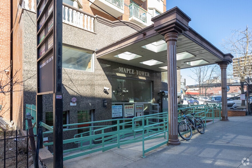 More Photos Of 134-43 Maple Ave, Flushing Apartments For Sale