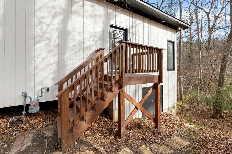 More Photos Of 3950 Blue Ridge Rd, Raleigh Medical For Sale