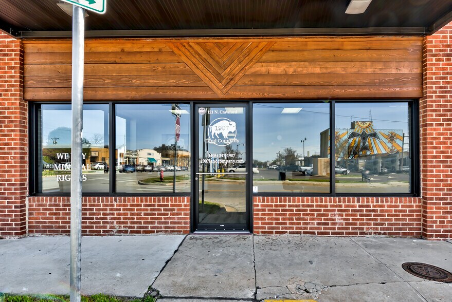 More Photos Of 121 N Crawford Ave, Norman Office For Lease