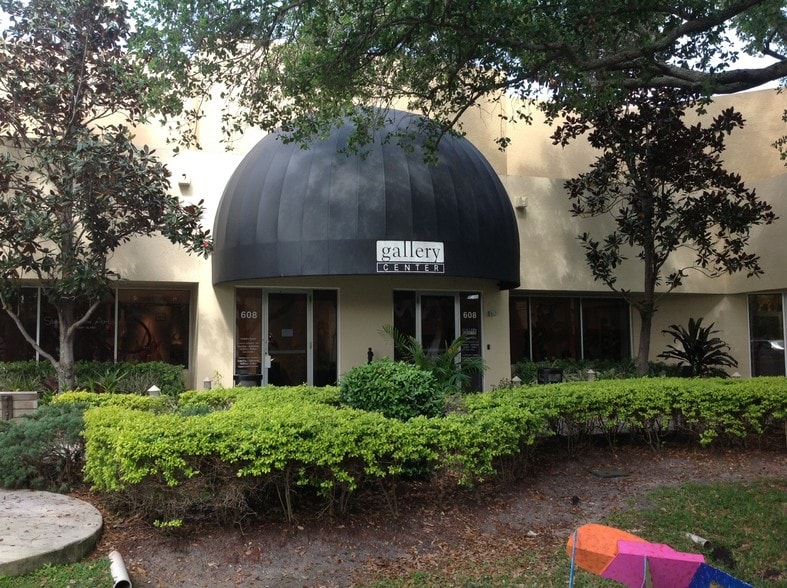 More Photos Of 604-622 Banyan Trl, Boca Raton Light Distribution For Lease