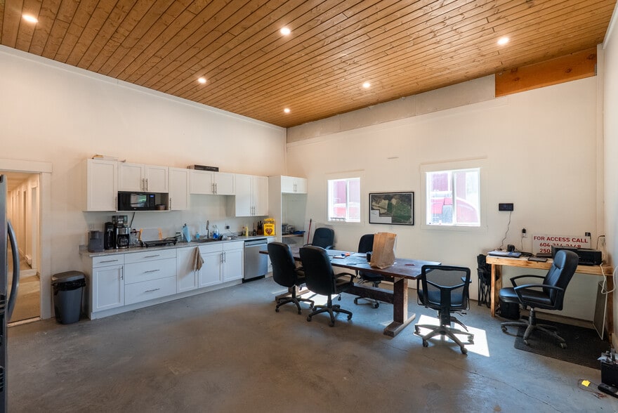 More Photos Of 525 Barnhartvale Rd, Kamloops Land For Sale