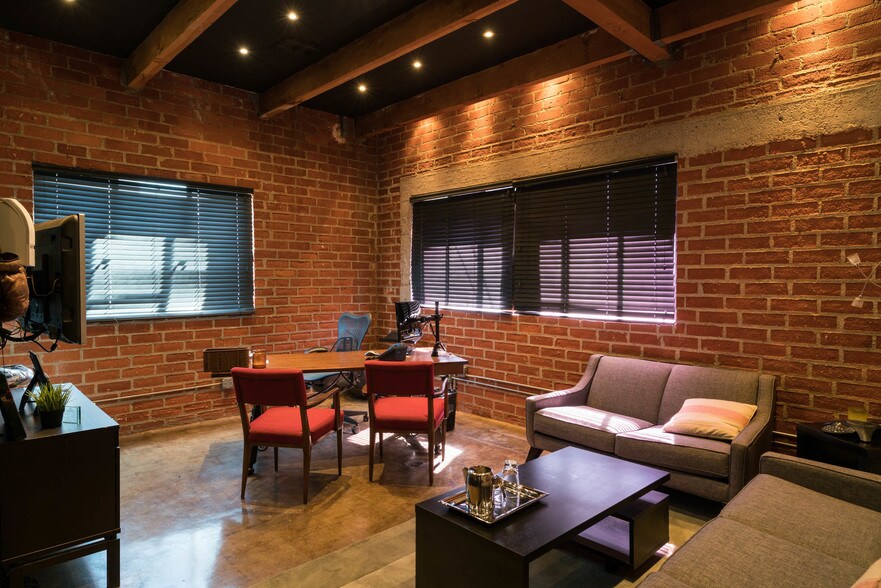 More Photos Of 2133 E 38th St, Vernon Research And Development For Sale