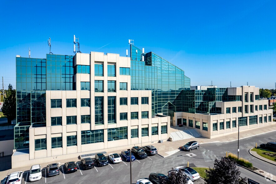 More Photos Of 7300 Warden Ave, Markham Office For Sale