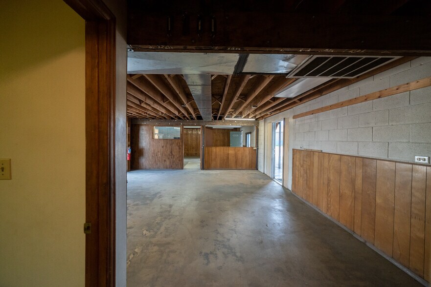 More Photos Of 1100 Denver Ave, Fort Lupton Manufacturing For Sale