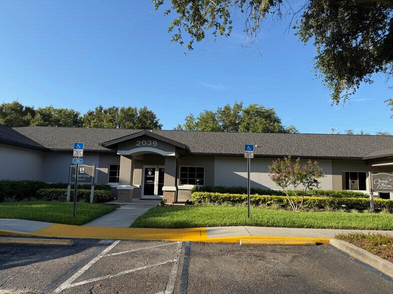 More Photos Of 2035-2055 Little Rd, New Port, New Port Richey Medical For Lease