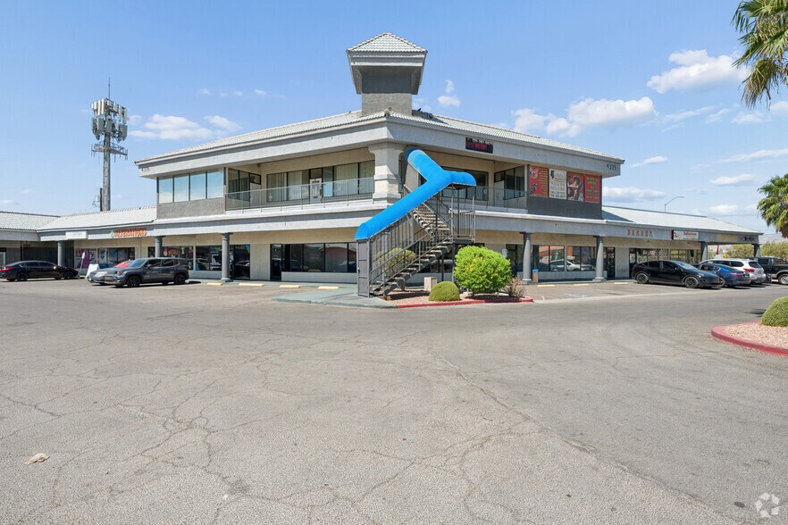 More Photos Of 4375 Las Vegas Blvd N, Las Vegas Storefront For Sale