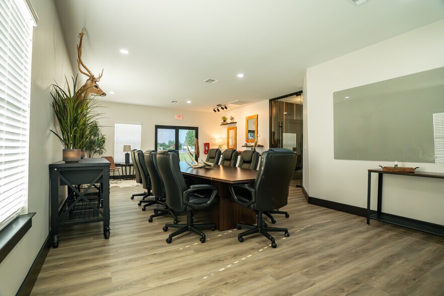 More Photos Of 26715B Decker Prairie Rosehl Rd, Magnolia Office For Sale