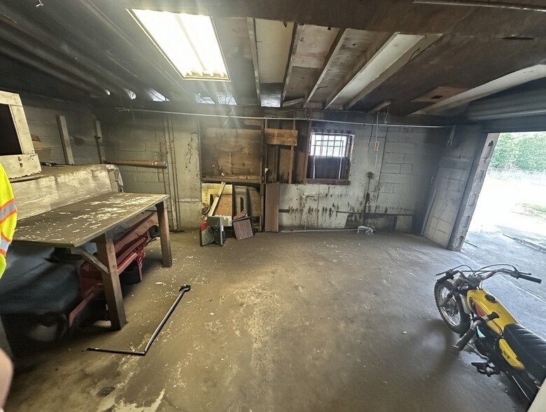 More Photos Of 3737 Napier Ave, Macon-Bibb Freestanding For Sale