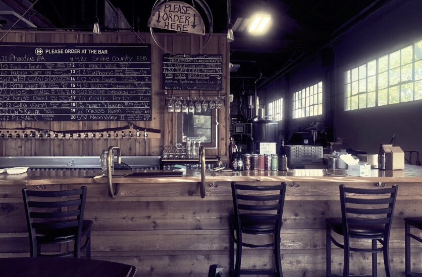 More Photos Of 2117 NE Oregon St, Portland Showroom For Lease