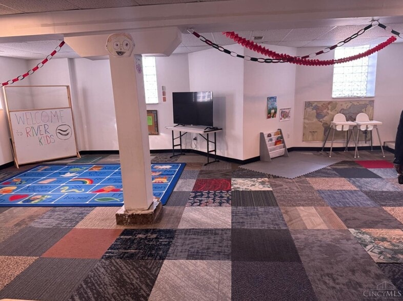 More Photos Of 503 Clark St, Cincinnati Specialty For Sale