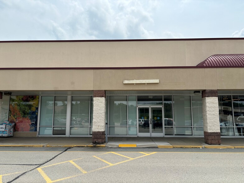 Primary Photo Of 790 Tri County Ln, Belle Vernon Freestanding For Lease