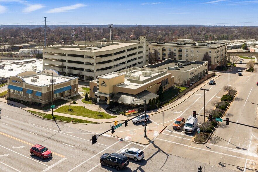 More Photos Of 1210 Strassner Dr, Brentwood Restaurant For Lease