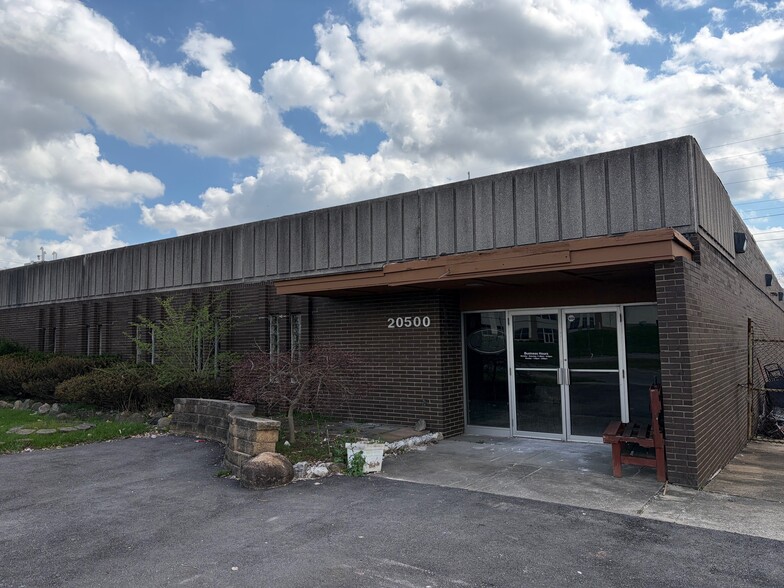 Primary Photo Of 20500 Miles Pky, Warrensville Heights Warehouse For Sale