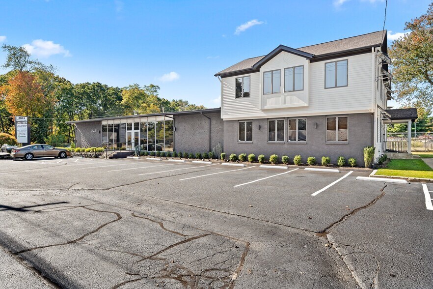 More Photos Of 2843 S County Trl, East Greenwich Coworking Space