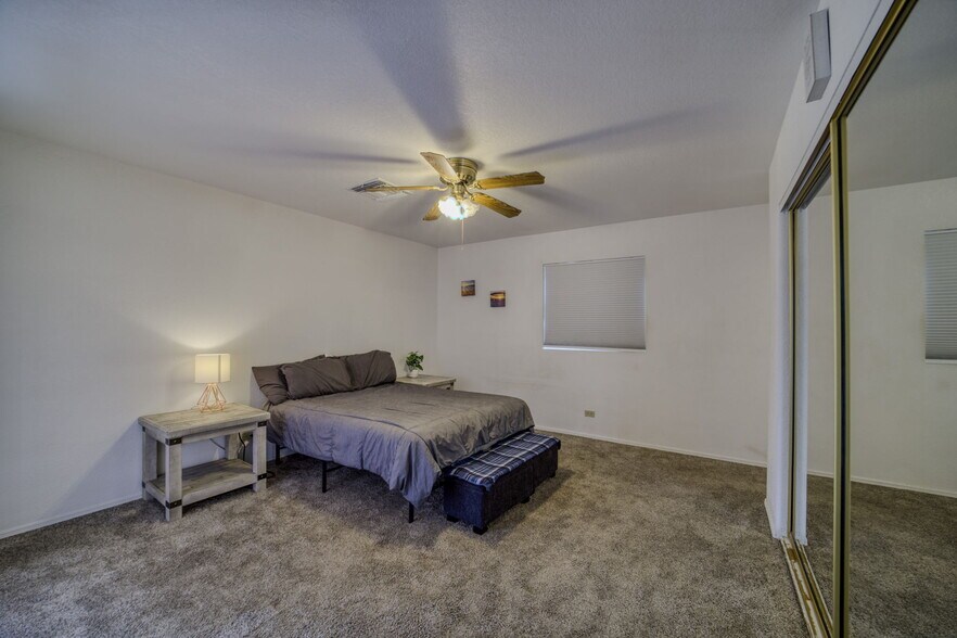 More Photos Of 5201 S Highway 95, Fort Mohave Storefront Retail Office For Sale