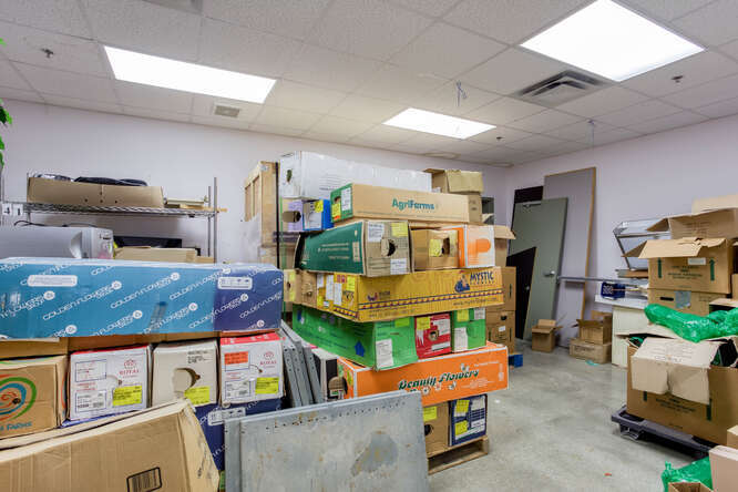 More Photos Of 2365 Windy Hill Rd, Marietta General Retail For Sale