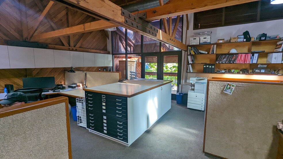 More Photos Of 829 De la Vina St, Santa Barbara Office For Lease