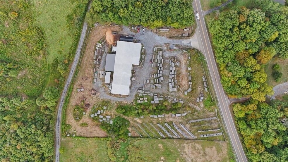 More Photos Of 11085 Baileyton Rd, Greeneville Manufacturing For Lease