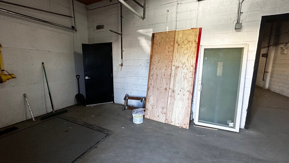 More Photos Of 1727-1801 Union Blvd, Allentown Warehouse For Lease