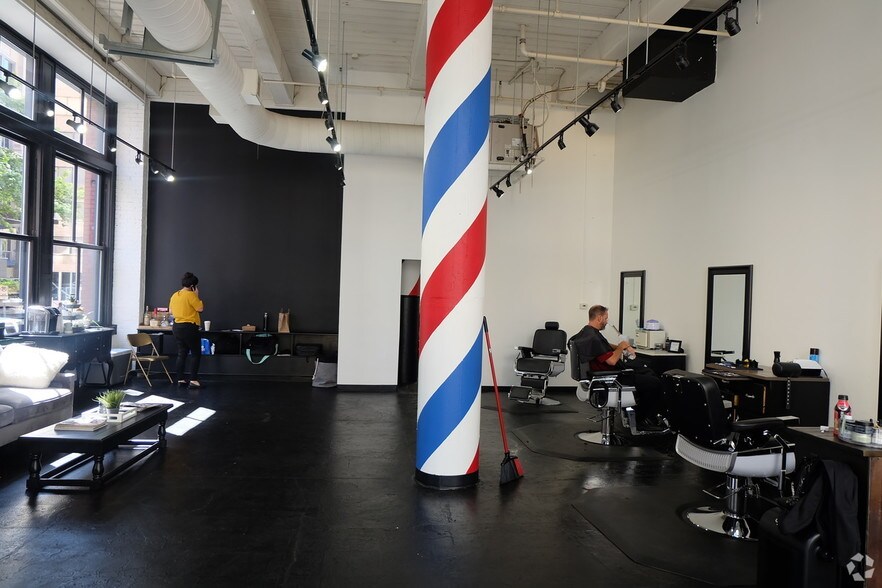 More Photos Of 1300 Washington Ave, Saint Louis Storefront For Sale