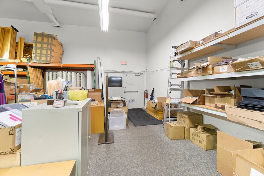 More Photos Of 410 S Main St, Pleasantville Office For Sale