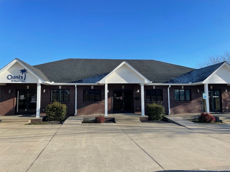More Photos Of 286 Clear Sky Ct, Clarksville Office For Lease