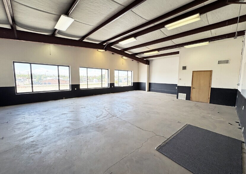 More Photos Of 3900 2nd St NW, Albuquerque Freestanding For Sale