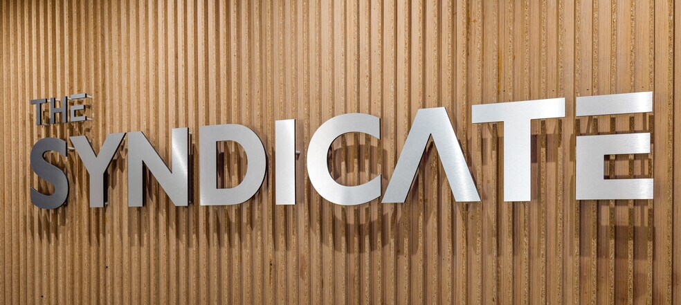 More Photos Of 74399 Hwy 111, Palm Desert Office For Sale