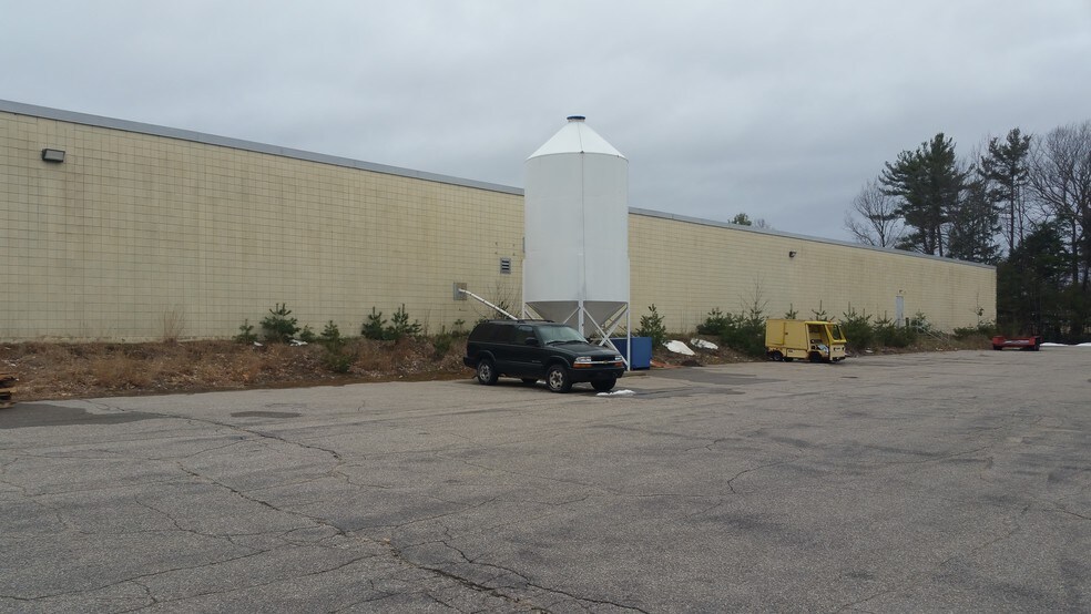 More Photos Of 81 Fitzgerald Dr, Jaffrey Light Manufacturing For Lease