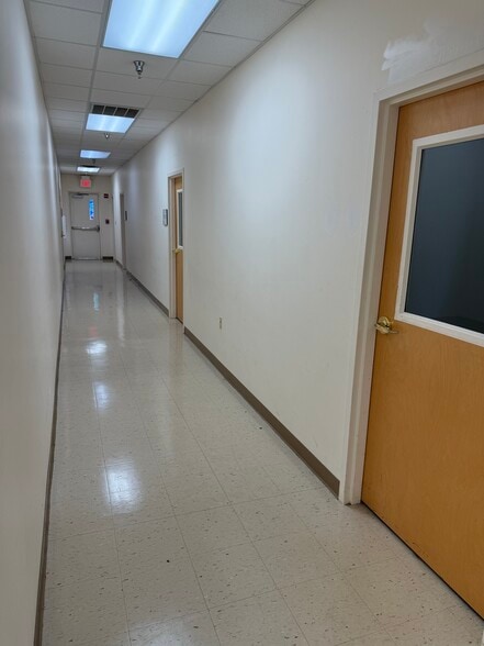More Photos Of 20850 Langley Rd, Lexington Park Religious Facility For Lease