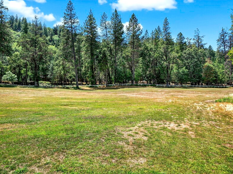 More Photos Of 16451 Golf rd, Cobb Golf Course Driving Range For Sale