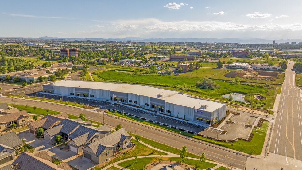 More Photos Of 6403 Uvalda St, Centennial Distribution For Lease