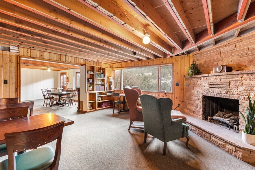 More Photos Of 8455 W US Highway 24, Cascade Freestanding For Sale