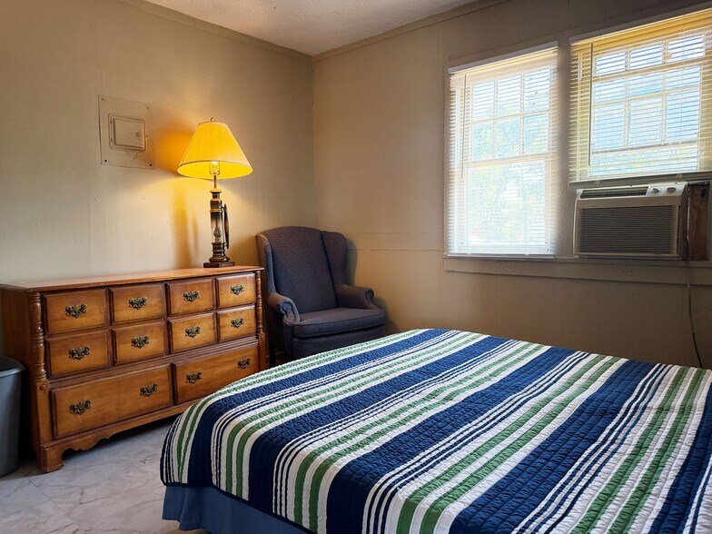 More Photos Of 607 W Wilson St, Borger Apartments For Sale