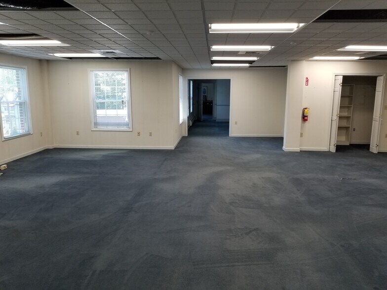 More Photos Of 365 Main St, Watertown Office For Sale