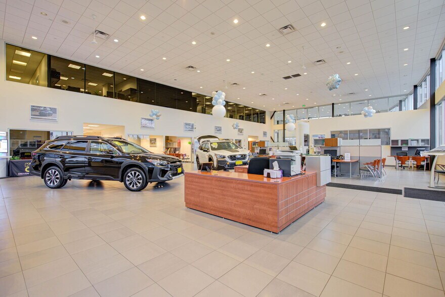 More Photos Of 6001 33rd Ave NE, Tulalip Auto Dealership For Sale