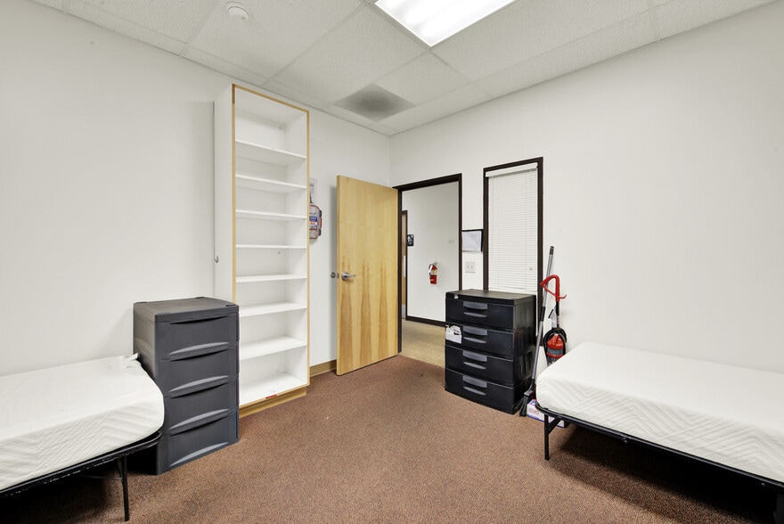 More Photos Of 814 Court St, Woodland Rehabilitation Center For Sale