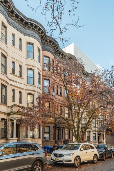 More Photos Of 528 5th St, Brooklyn Apartments For Sale
