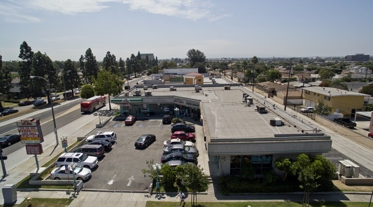More Photos Of 10901 Crenshaw Blvd, Inglewood General Retail For Sale
