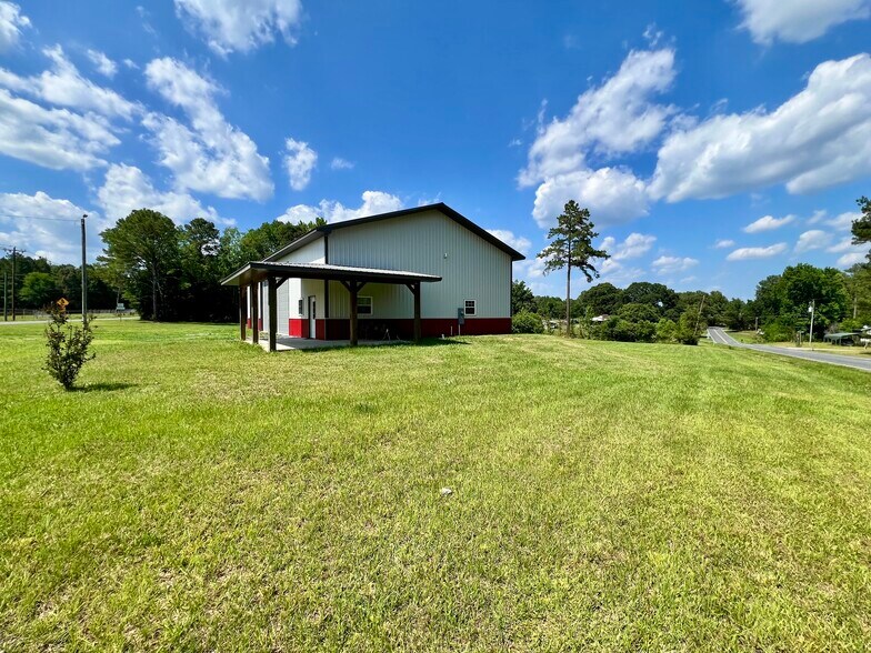 More Photos Of 510 Lillys Bridge Rd, Mount Gilead Flex For Sale