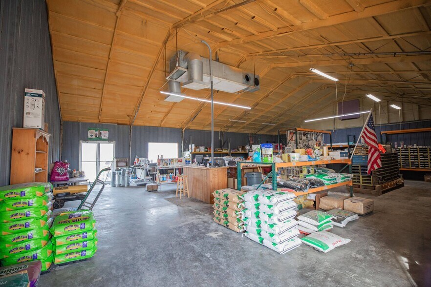 More Photos Of 9705 SE 1300th Rd, Humansville Industrial For Sale