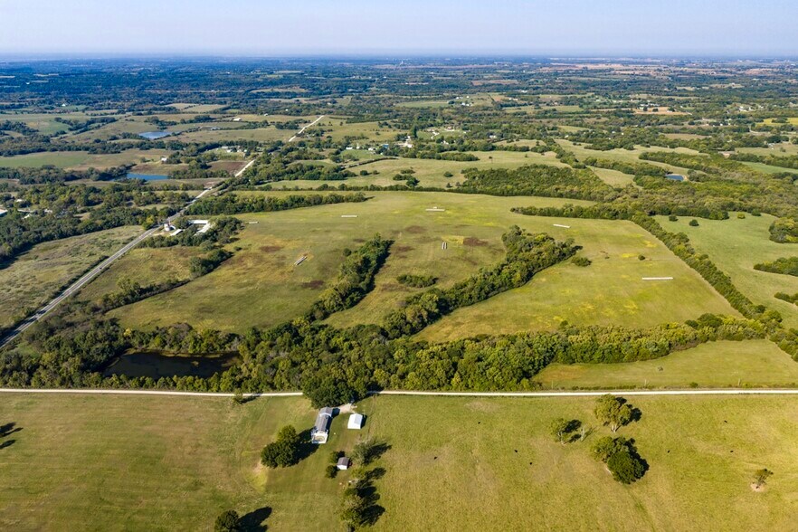 More Photos Of 00000 McLouth Rd., Tonganoxie Land For Sale