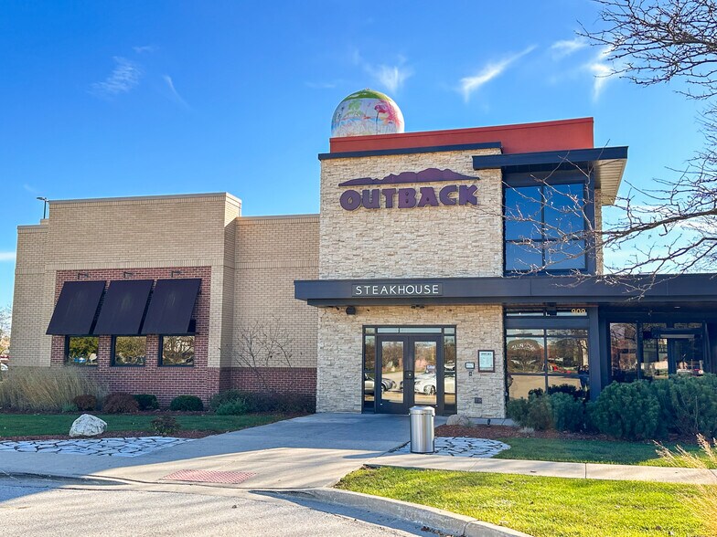 More Photos Of 999 Elmhurst Rd, Mount Prospect Unknown For Lease