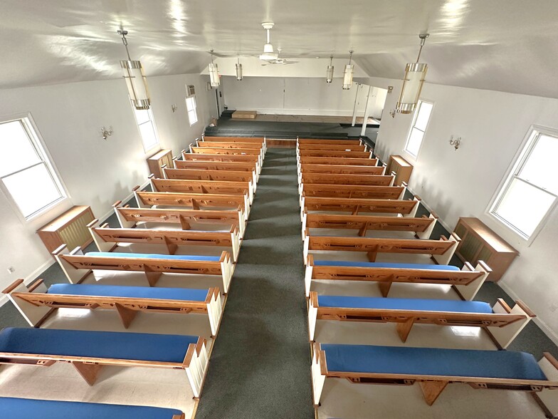 More Photos Of 346 Denison St, Baltimore Religious Facility For Sale